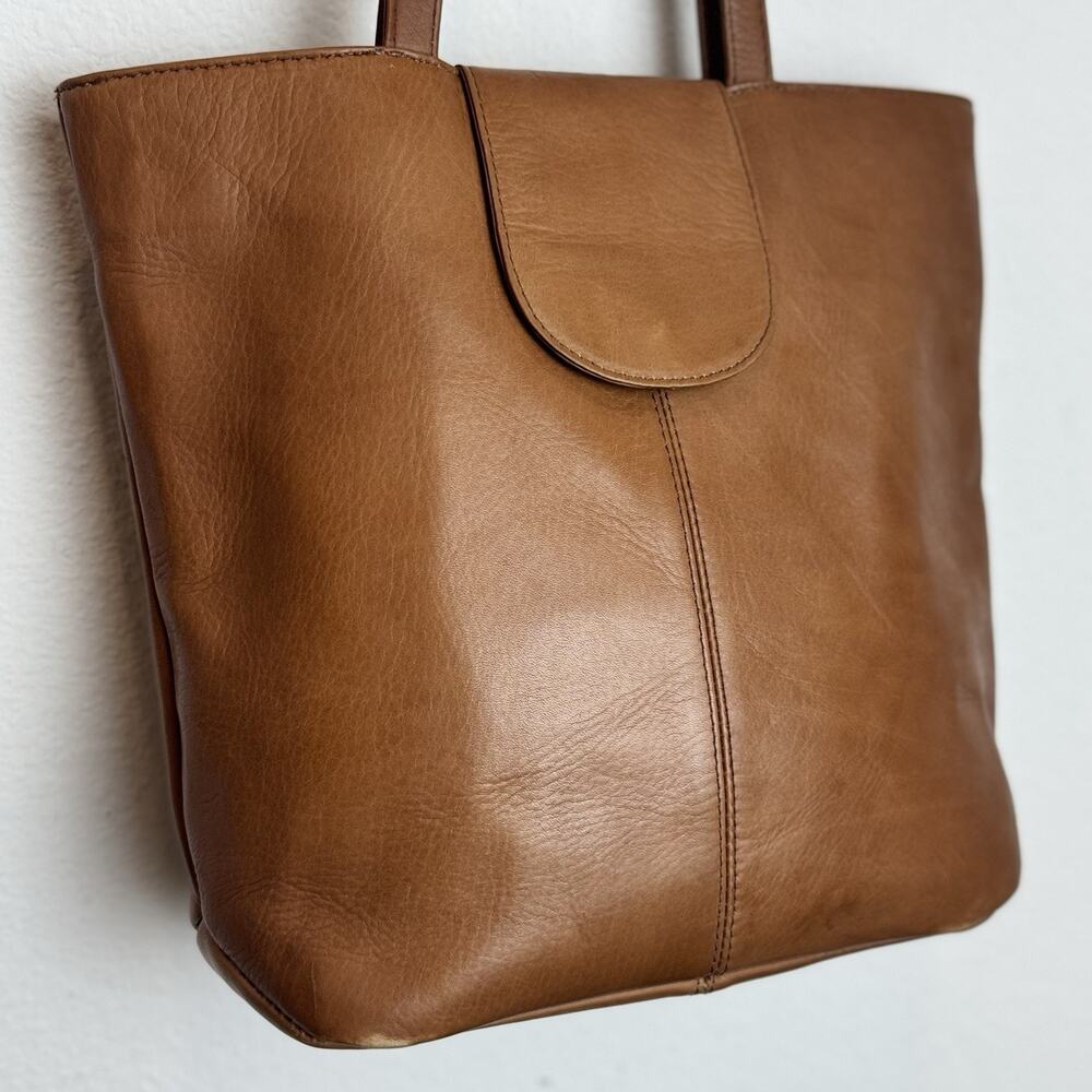 HOBO International Tan Leather Tote Bag Shoulder Bag Magnetic Flap Vintage Y2k - Picture 5 of 10